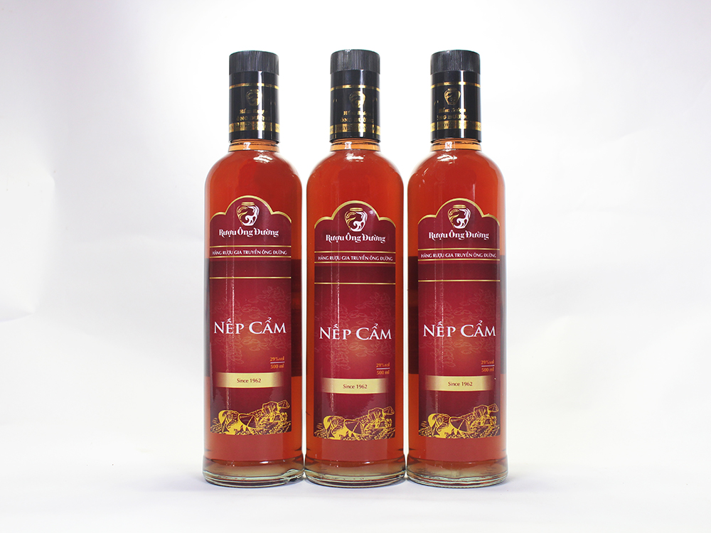 chai rượu nếp cẩm 500ml hảo hạng